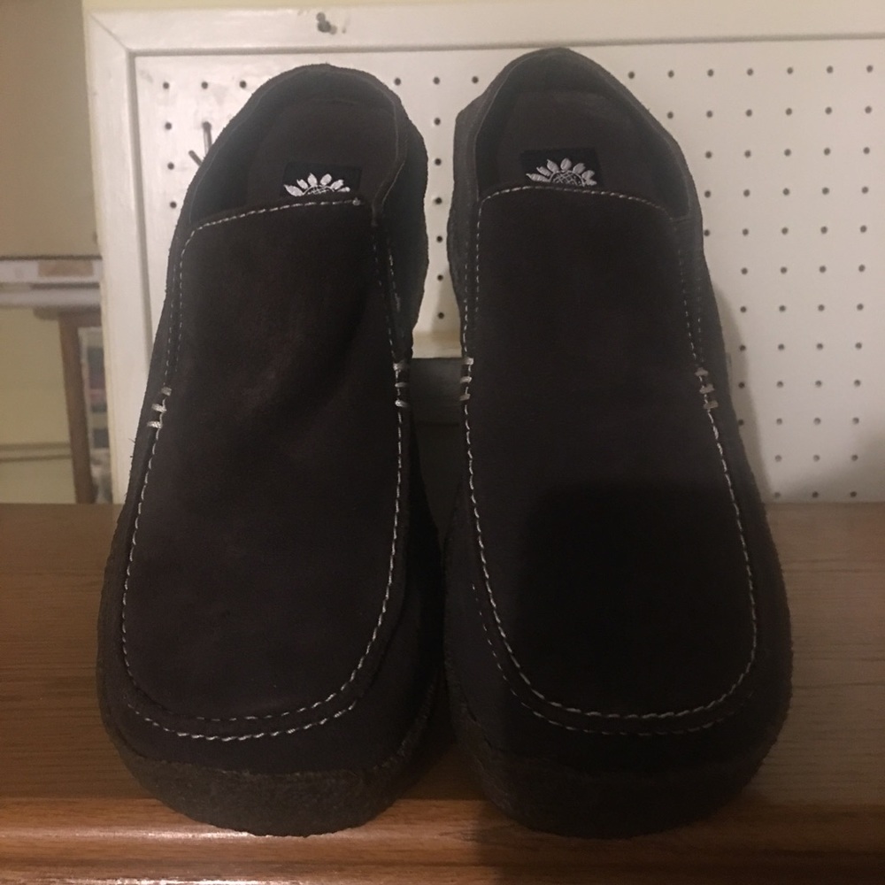 😊YELLOW BOX BROWN DEPOT MULES W/WEDGE SIZE 10😊